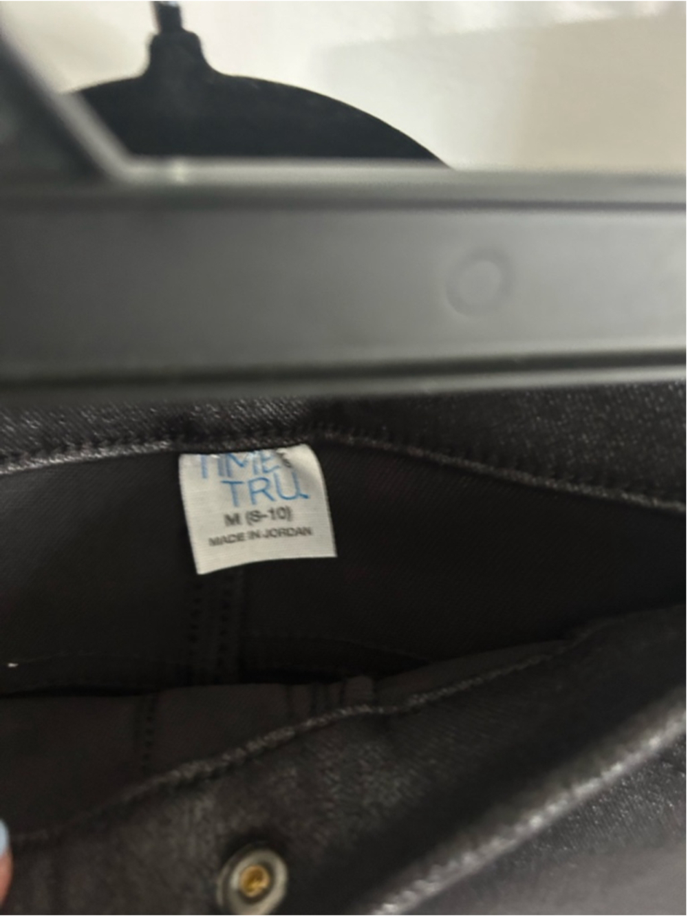 Women's Time and Tru Black Coated Skinny Pants M - Picture 2 of 3